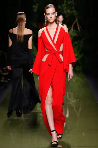 Look 39